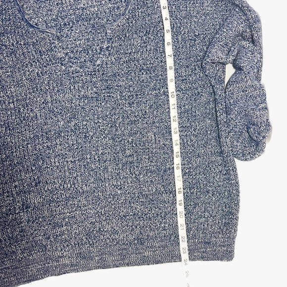 GAP for Good Oversized Heathered Blue and White Sweater size XL - Picture 6 of 8
